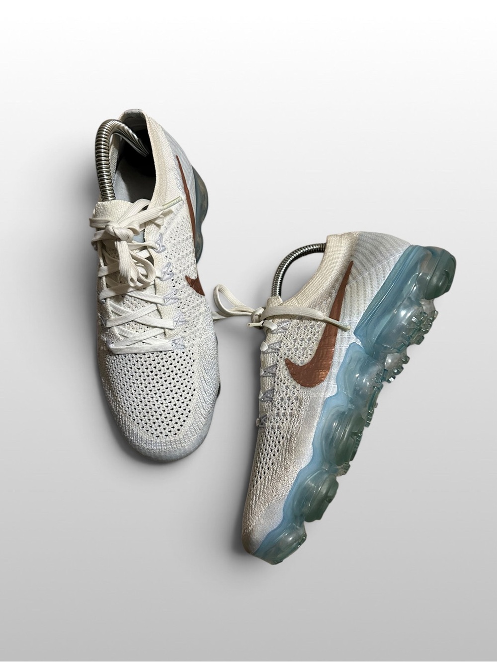 Nike Air VaporMax Flyknit Explorer Light Women’s Size 8